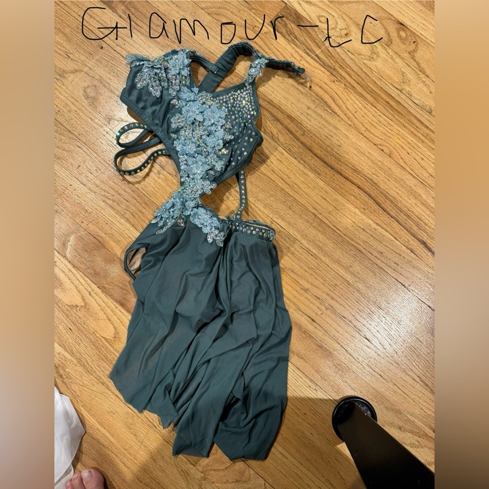 Glamour costume - size child large